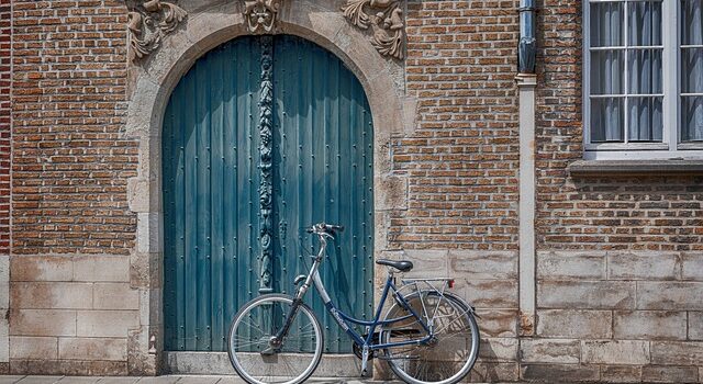 Minimalistisk cykeltur: Hvordan en sadeltaske kan revolutionere din pakning
