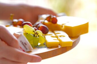 Hvidvin og ost: En uventet perfekt kombination